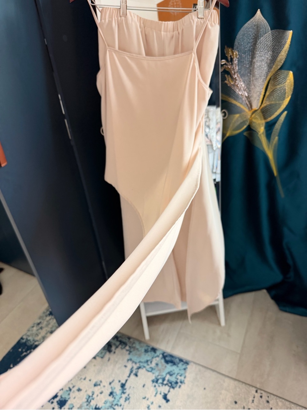 SHEIN Cream Wide-Leg Pants and One-Shoulder Top Set - Picture 6 of 8